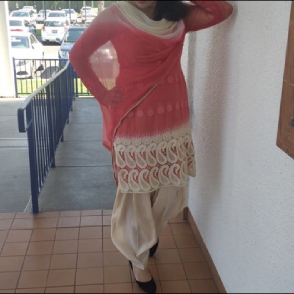 Salwar Suit